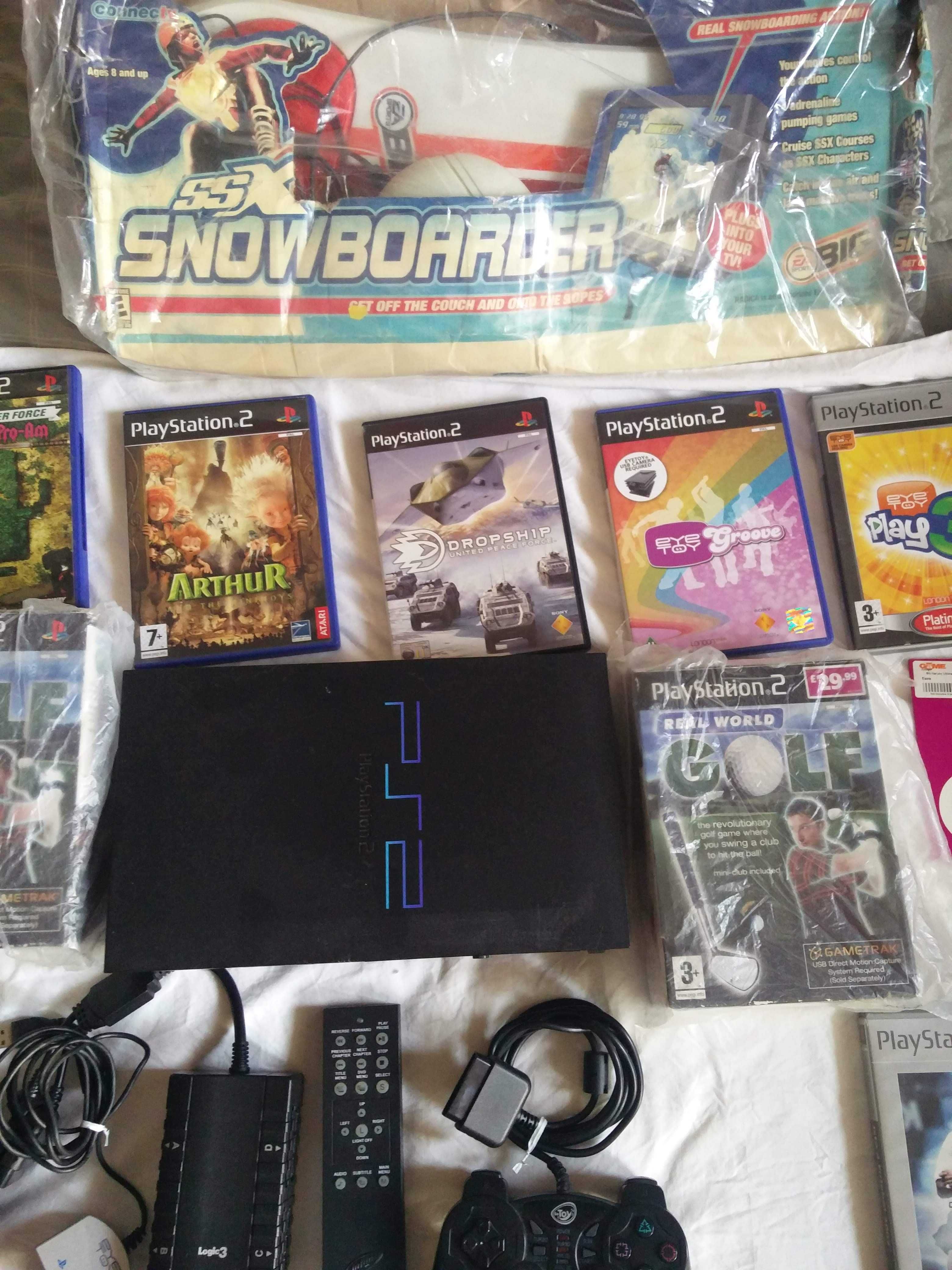 Conjunto PS2::Console, 23 jogos e 8 acessórios