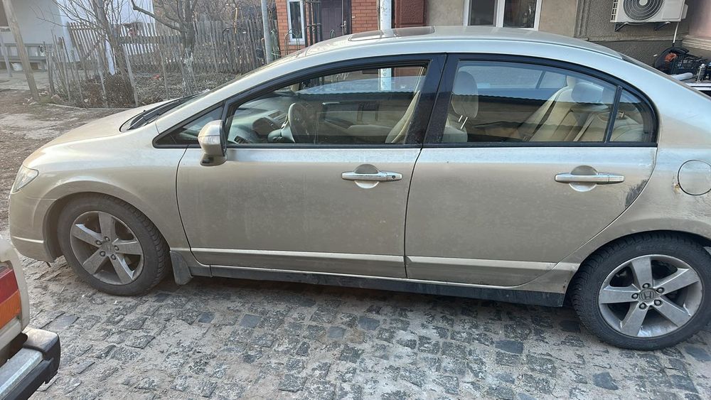 Разборка Honda Сивик 4д 1.8 автомат