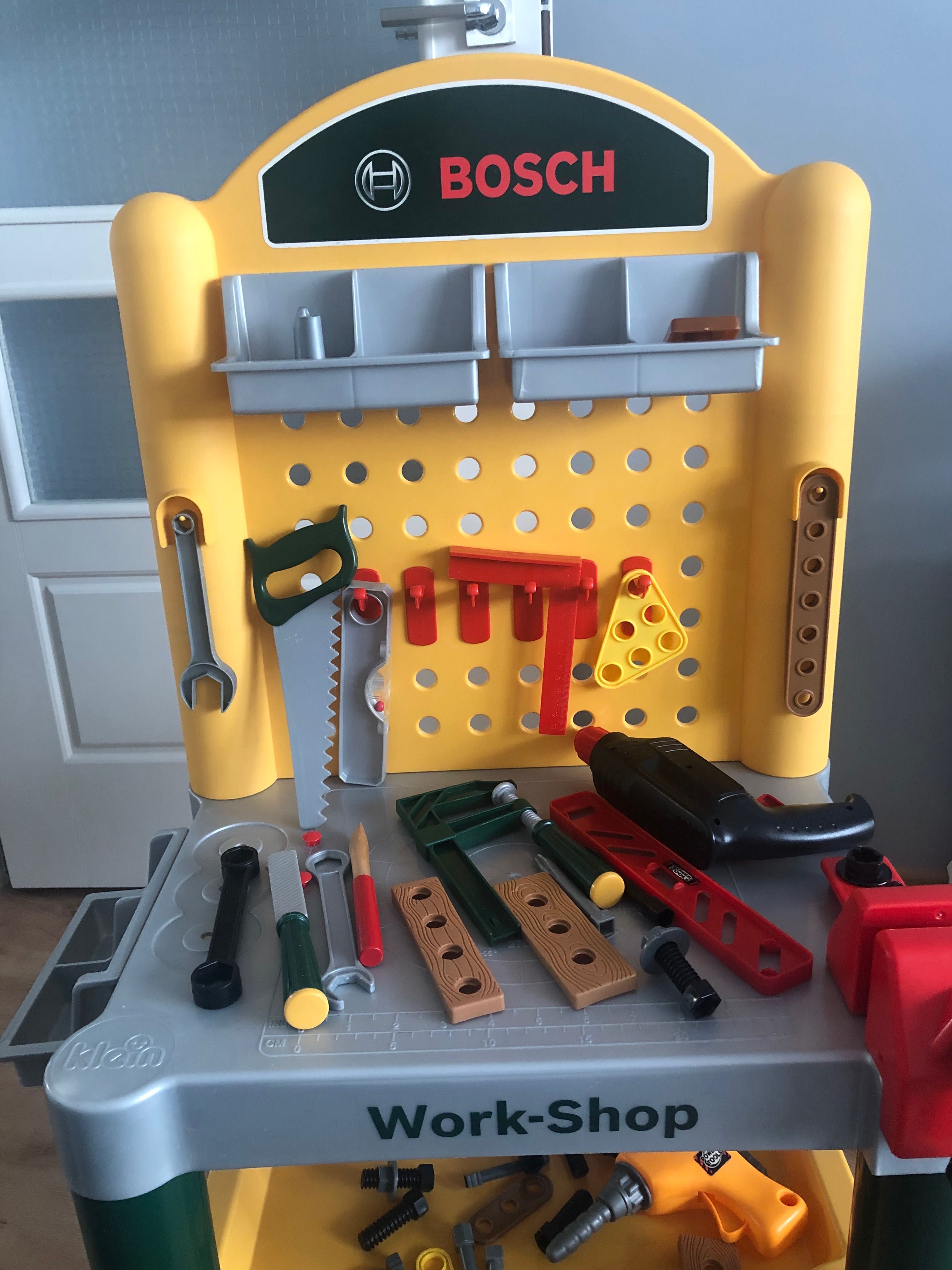 Warsztat zabawkowy Bosch