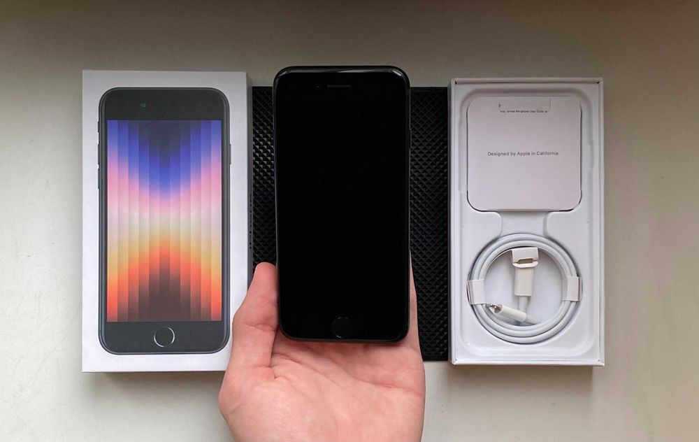 НОВЫЙ - iPhone SE 2022 - 128 гб - 100% АКБ - NEVERLOCK - MIDNIGHT