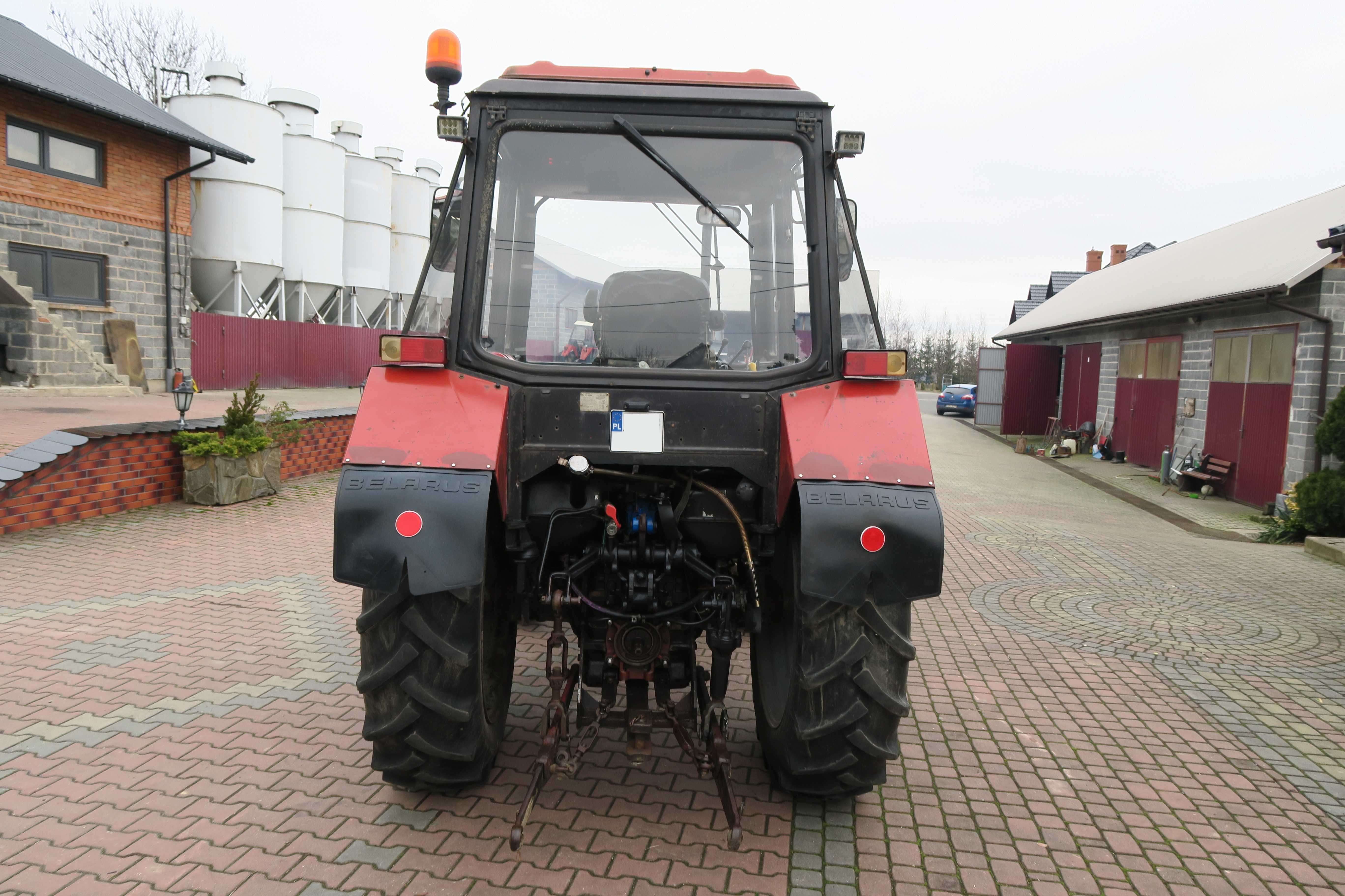 Belarus 820 jak MTZ Pronar