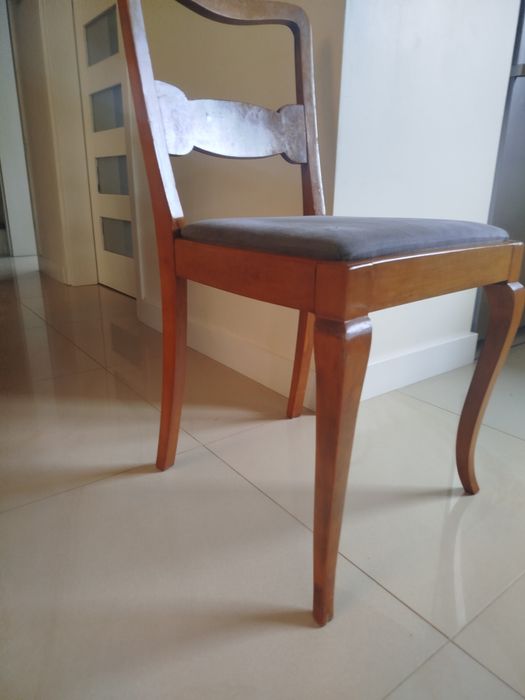 3 krzesła do renowacji