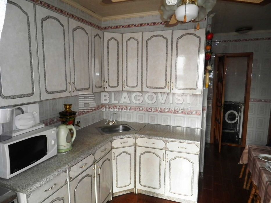 Продам 3-кімн. Драгоманова, 20. Позняки.