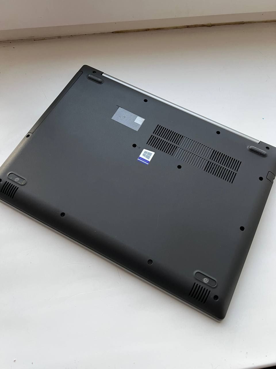 Lenovo IdeaPad 330 14ast