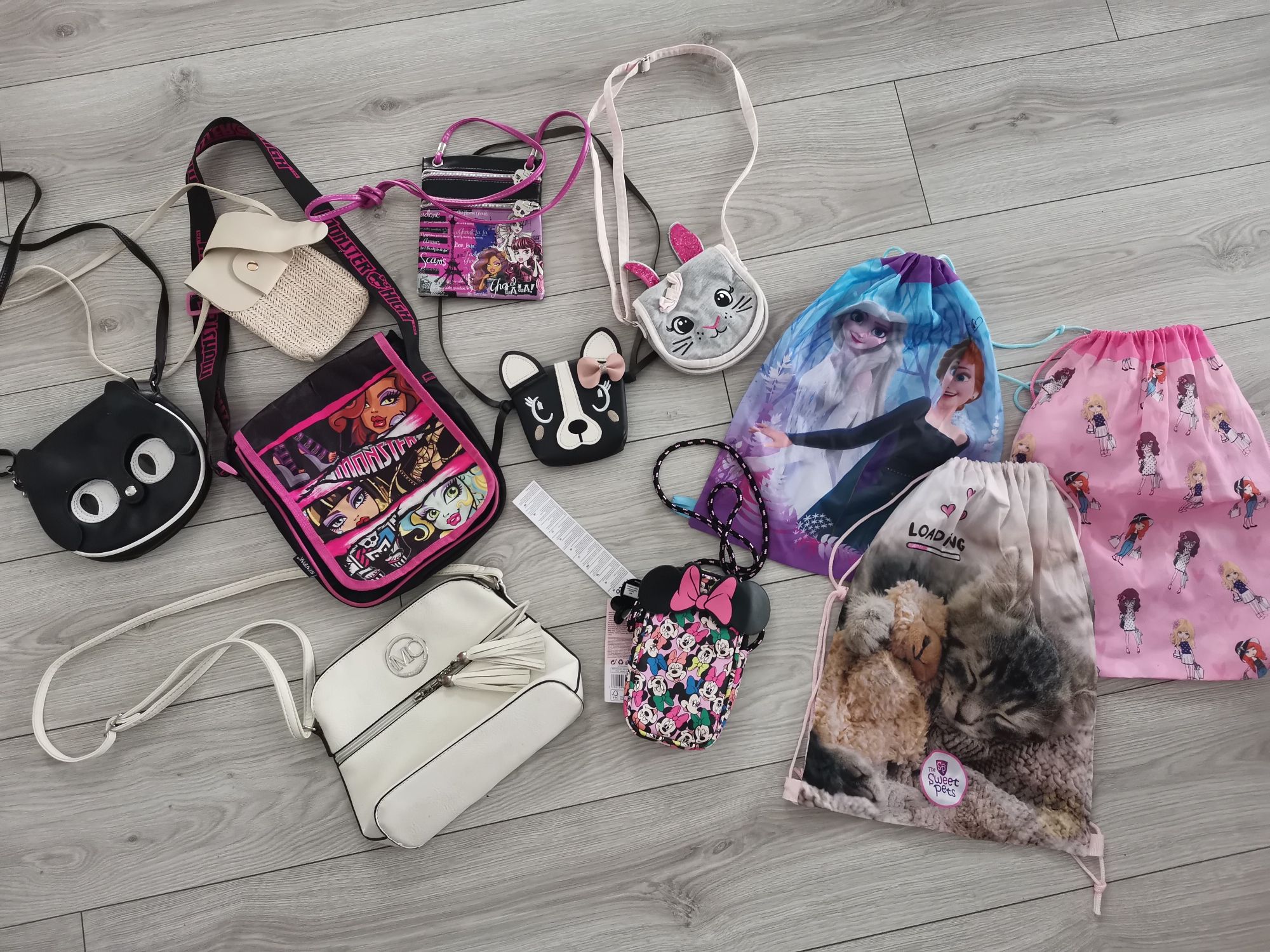 Torby torebki torebeczki dla dziewczynki Monster High Minnie Elza