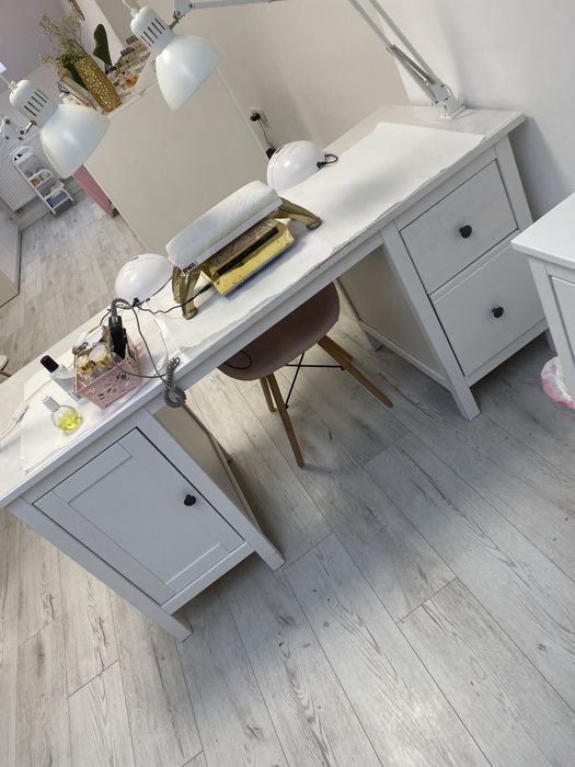 Biurko hemnes ikea manicure pokój dziecka biuro