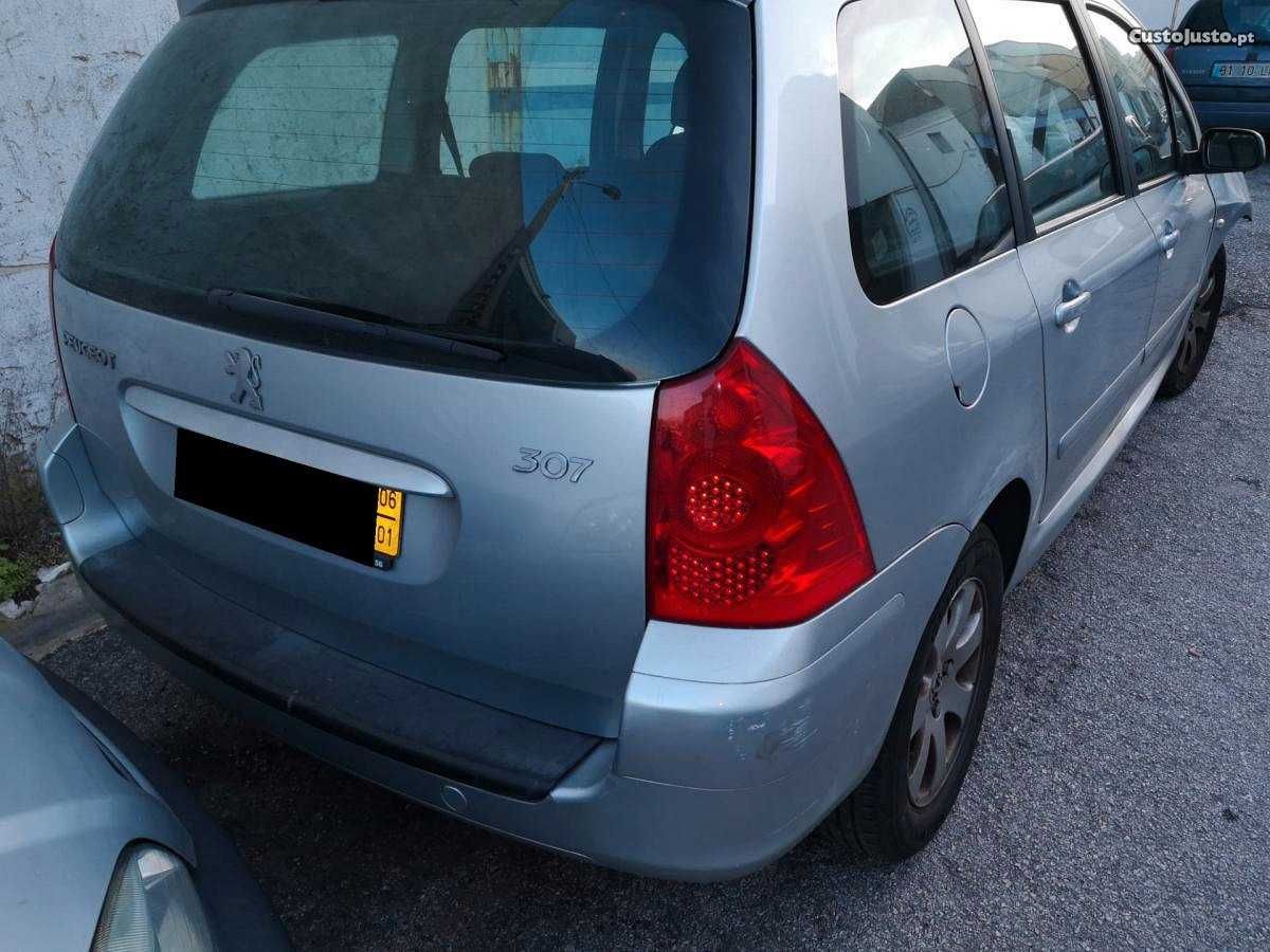 Peugeot 307 1.4 ref KFU de 2006 para peças