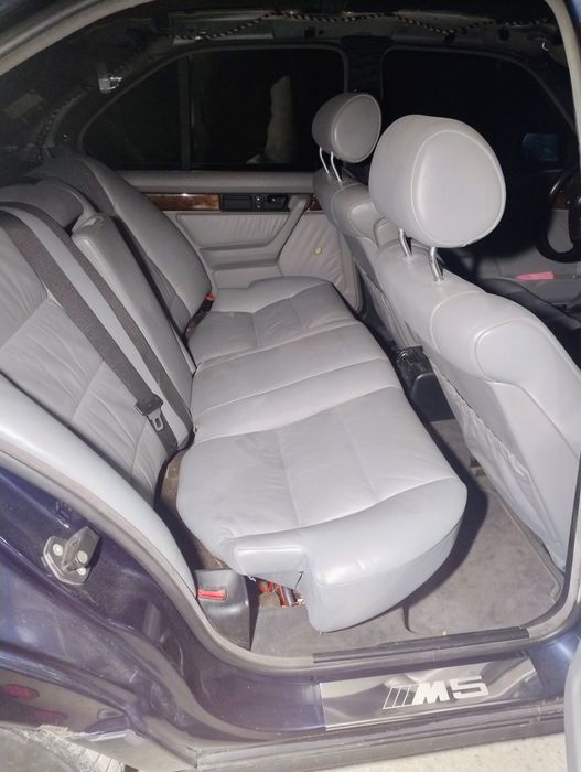 Sprzedam fotele BMW e34