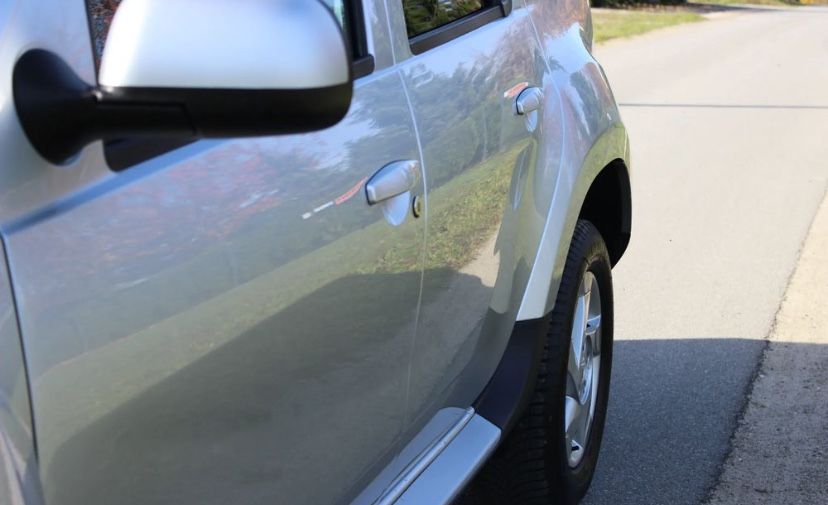 Dacia Duster 2010 бензин 1.6 Передній привод