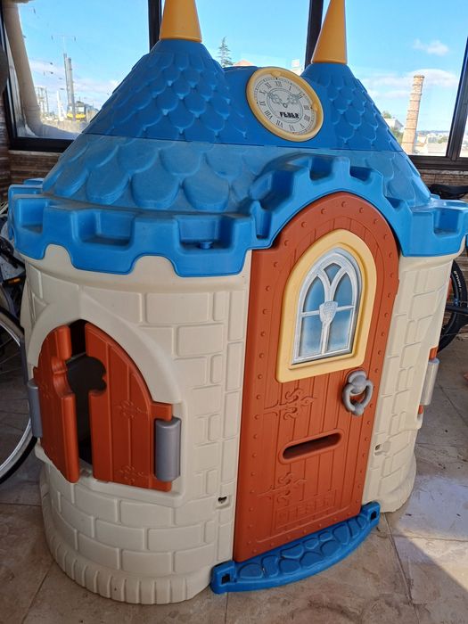 Castelo de brincar como novo 70€
