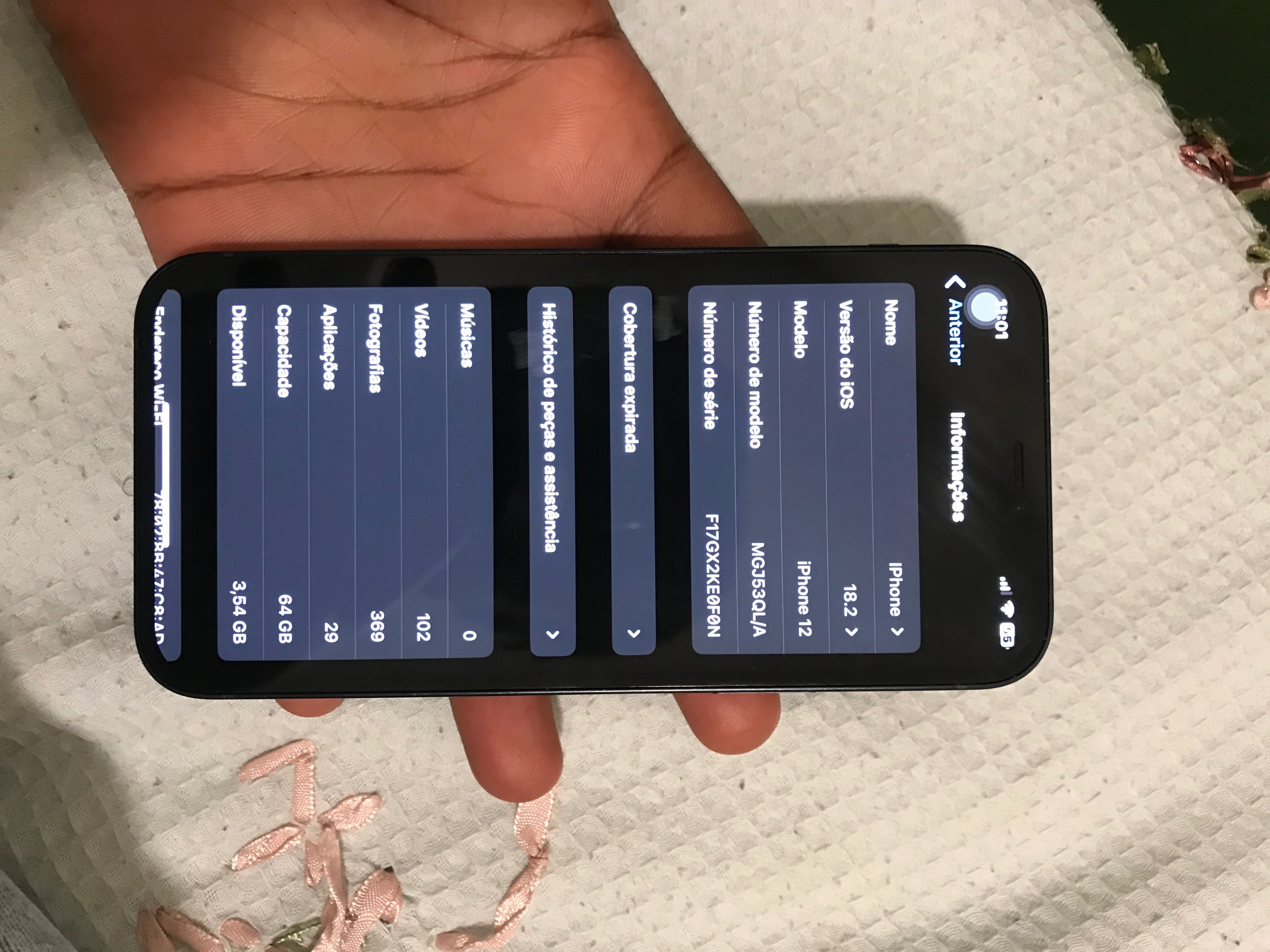 iPhone 12 64gb semi-novo