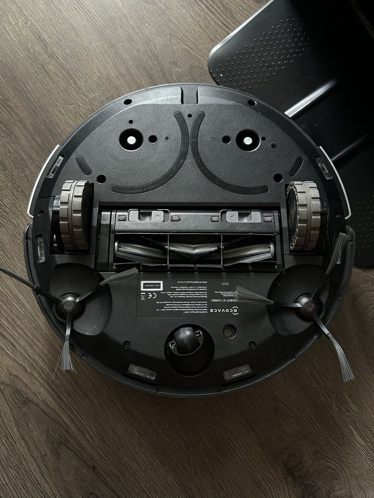 Robot sprzątający EcoVacs Deebot X1 Turbo odkurzacz mop 2w1