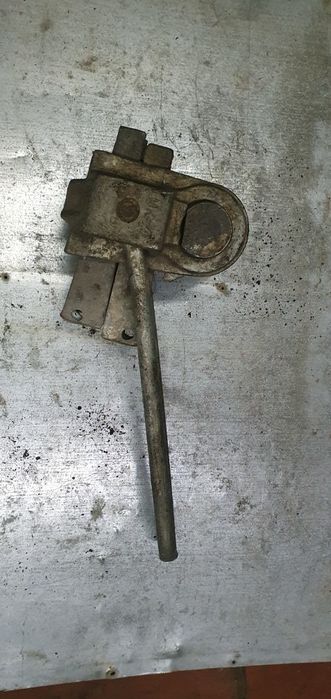 Монтажный зажим электро кабеля МК-4