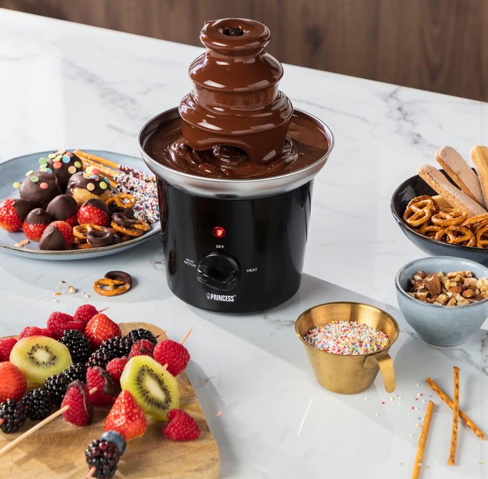 fontanna czekoladowa – do czekoladowego fondue i czekoladowych owoców