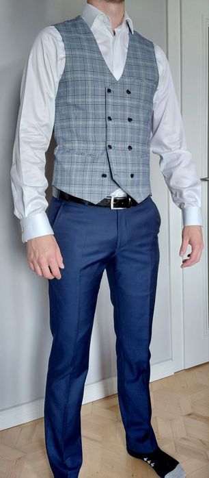 Granatowy garnitur LANCERTO z kamizelką