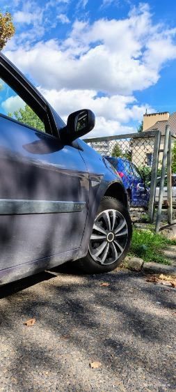 Renault Megane II 1.6 benzyna – tanie i ekonomiczne auto