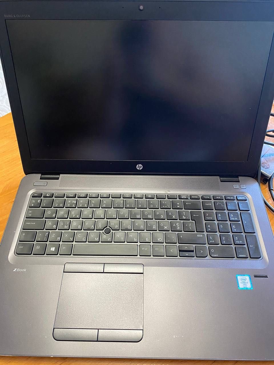 Продам ноут бук HP Zbook 15u g3/i7-6600u/1920*1080/