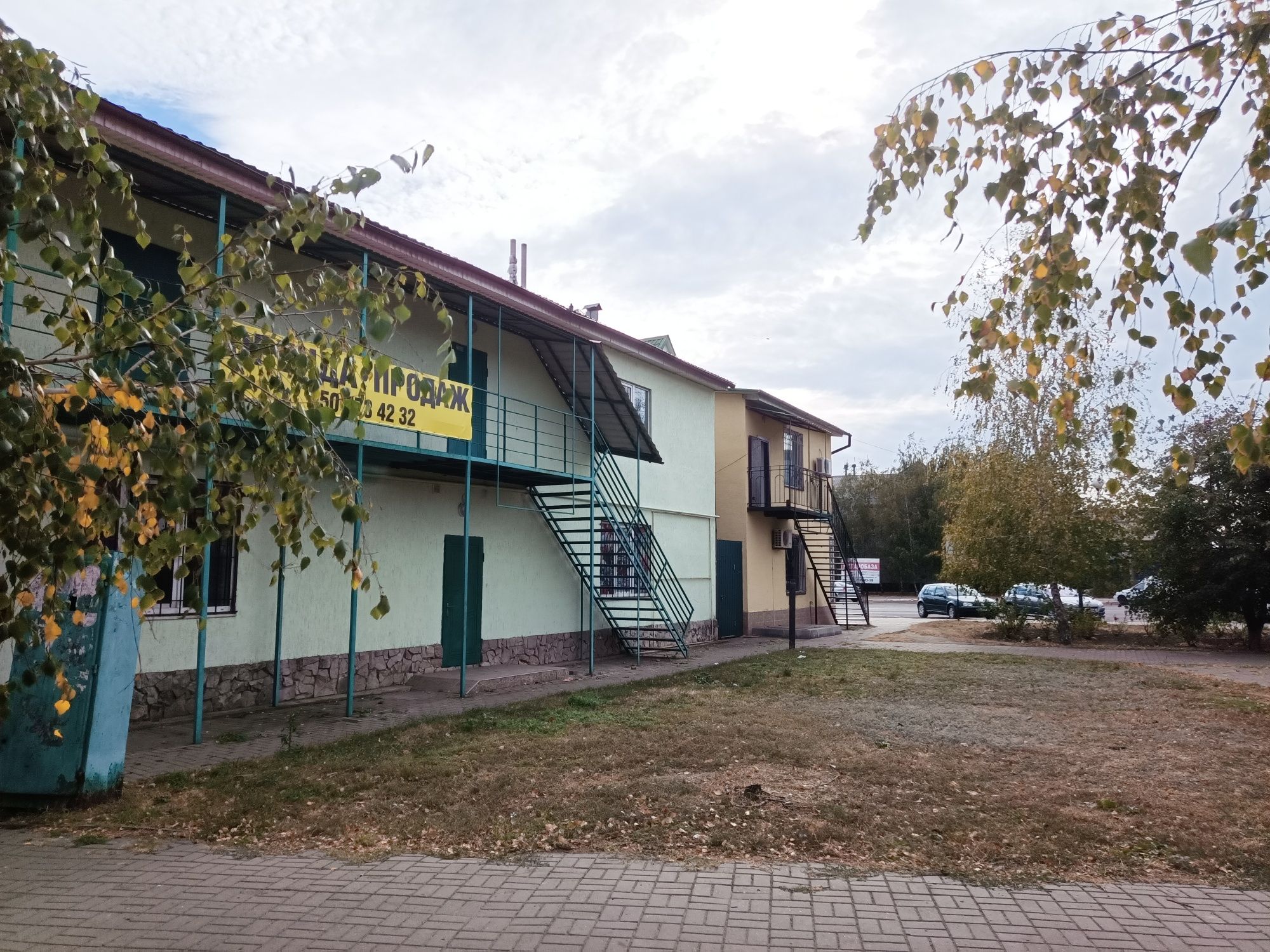 Сдам в г.Раздельная. Центр, помещение 40 кв. м. 1 этаж фасад.