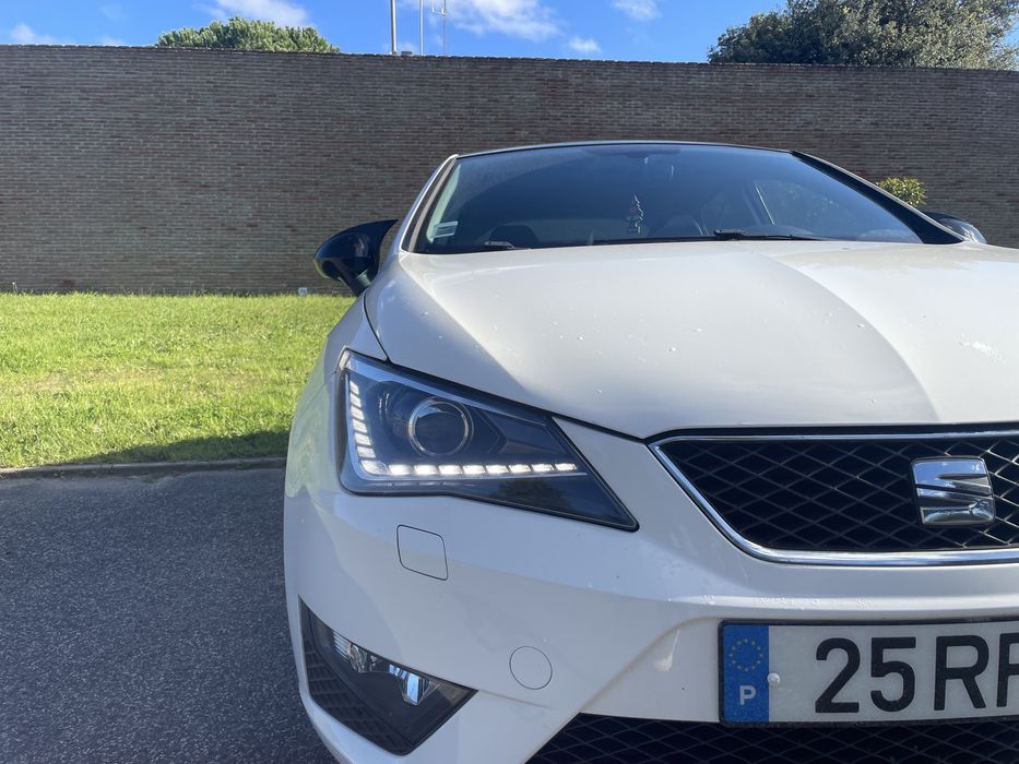 Seat ibiza 1.4 tdi FR c/ Teto panoramico