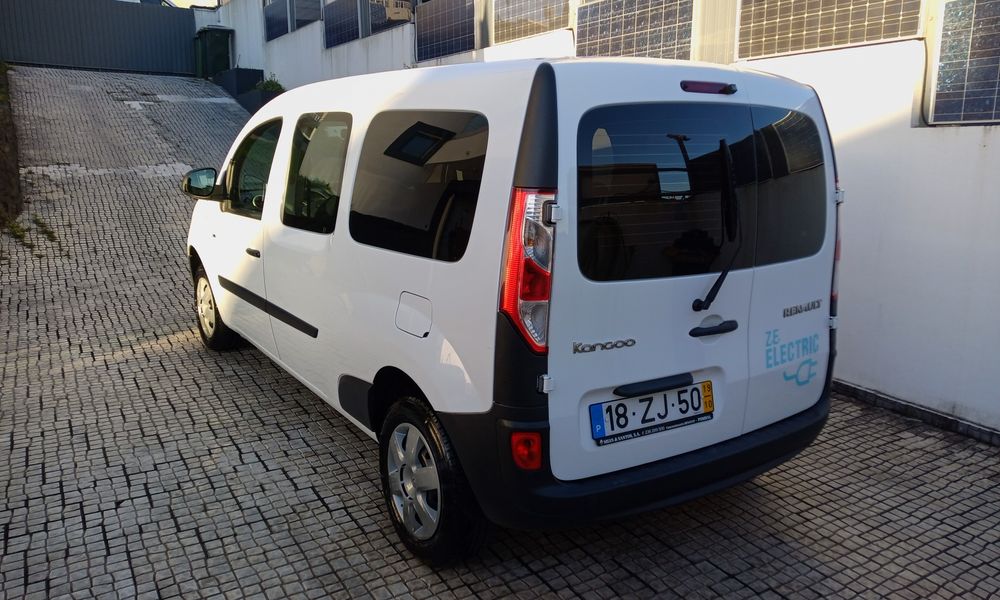Renault Kangoo Ze 33. Maxi