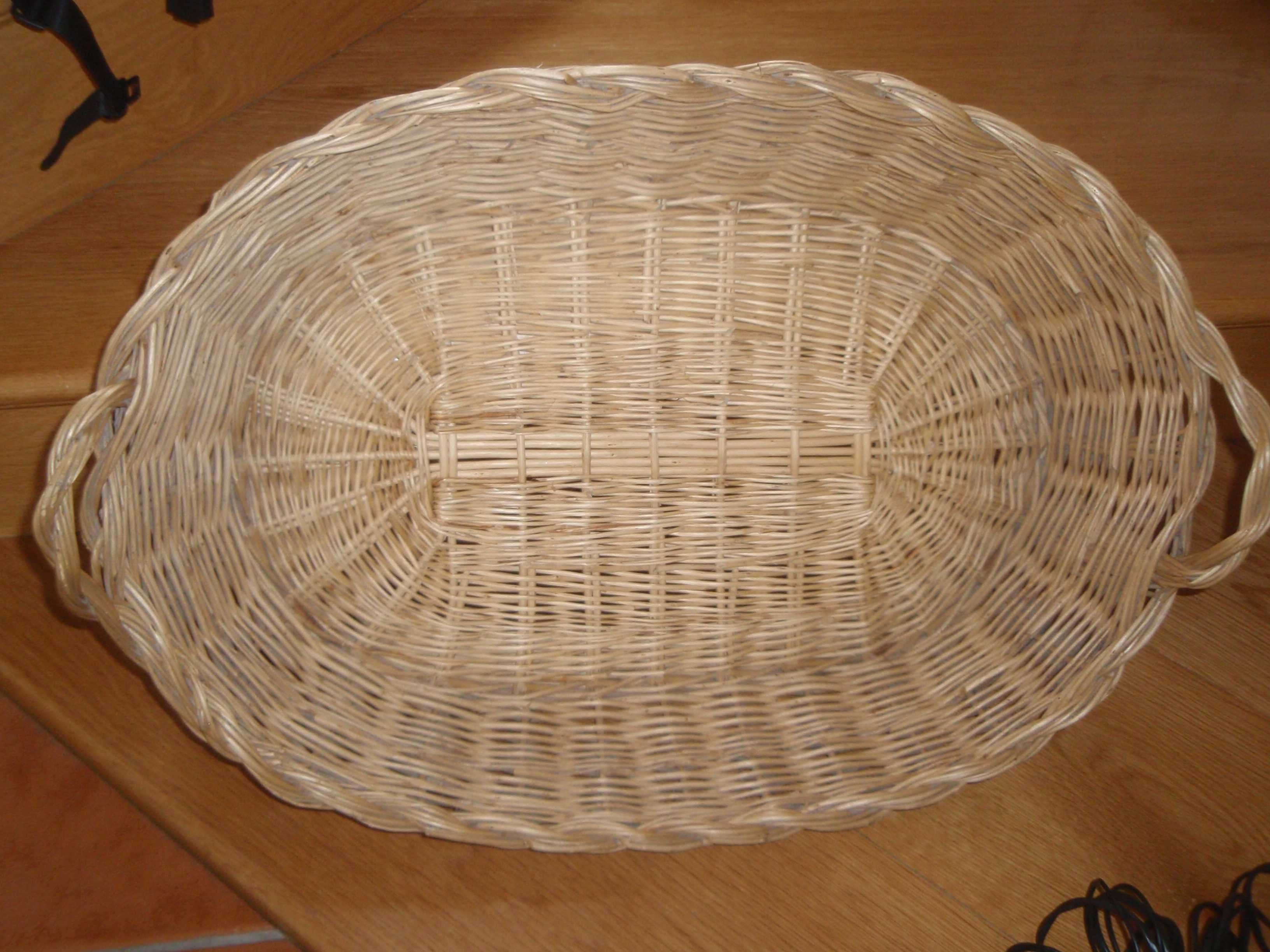 cesta antiga (em verga)