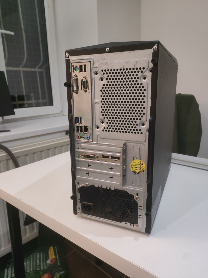 Zadbany komputer do gier i3 9100F, GTX 1050 Ti, 16GB RAM