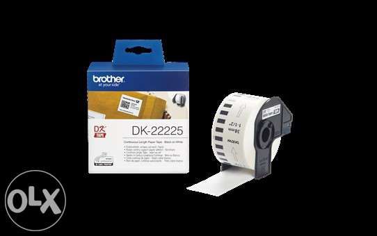 DK22225 Brother etiquetas em rolo