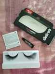 Pestanas falsas Claire's pretas