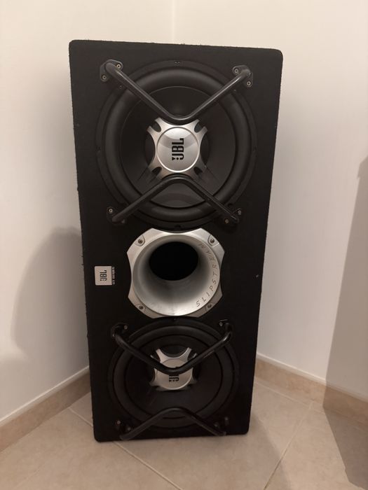 Sub jbl duplo.
