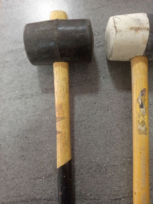 Młotki gumowe cena za oba