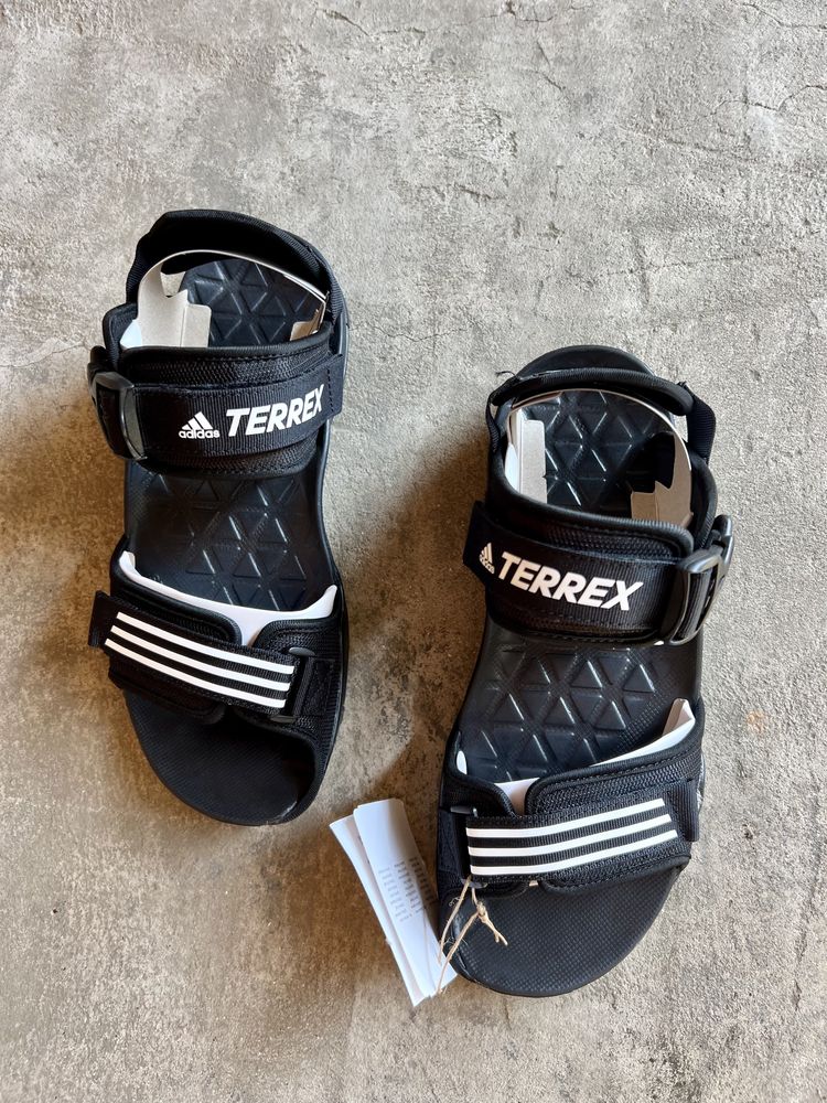 Adidas Cyprex Ultra Sandal Terrex сандалі оригінал GY6115