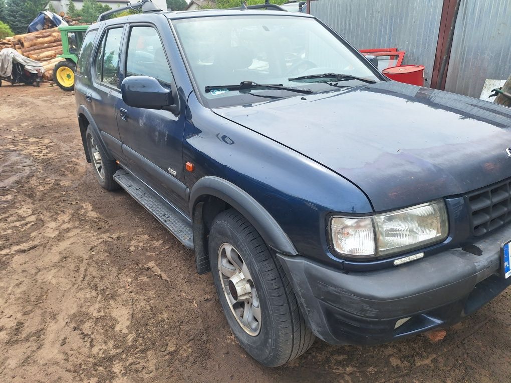 Opel frontera 4x4 z reduktorem 2.3 diesel 2000r 108tys przebiegu.