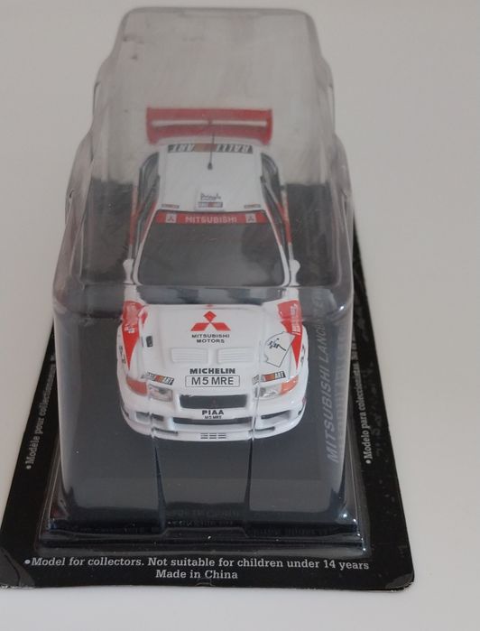 Miniatura em escala 1/43 Mitsubishi Evo 3