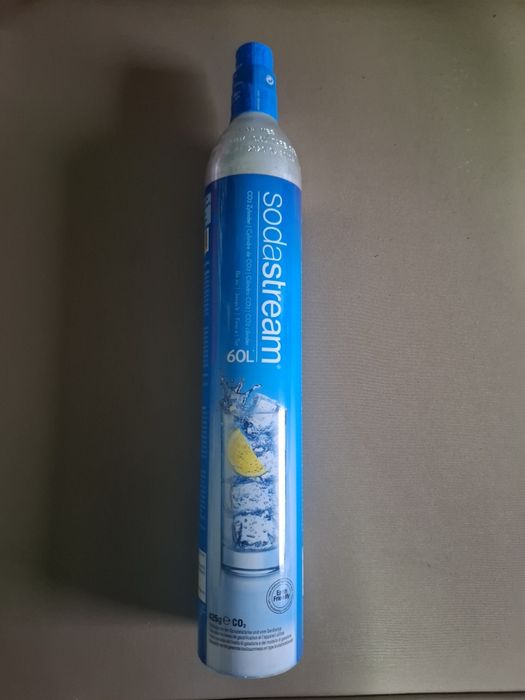 Pełne Oryginalne Niebieskie butel Sodastream Gwint