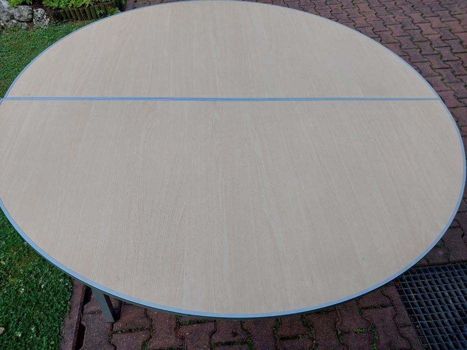 Stół okrągły 180 cm rozkładane na dwie części
