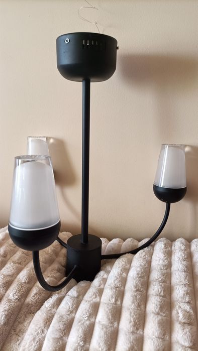 Stylowa Czarna Lampa LED