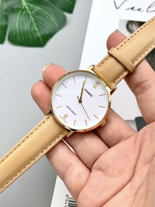Годинник жіночий Casio LTP-VT01GL-1B Оринінал Гарантія Часы Касио