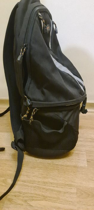 Продам сумку рюкзак для фотообладнання lowepro