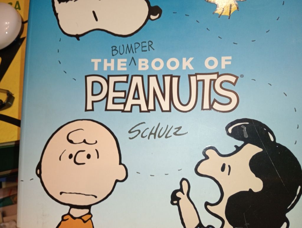 Peanuts the book of Peanuts