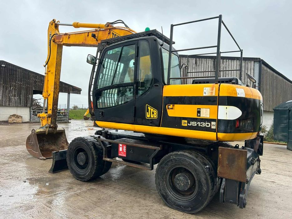 Koparka kołowa JCB JS130W 2007