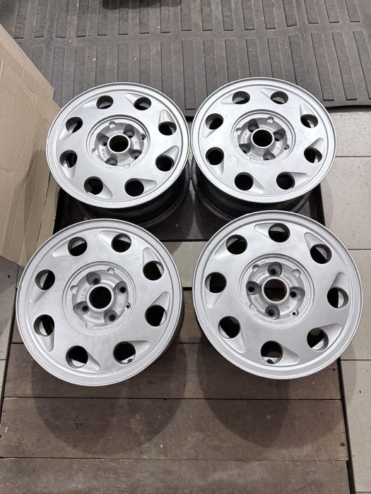 Продам комплект дисков Vw 4/100 r14