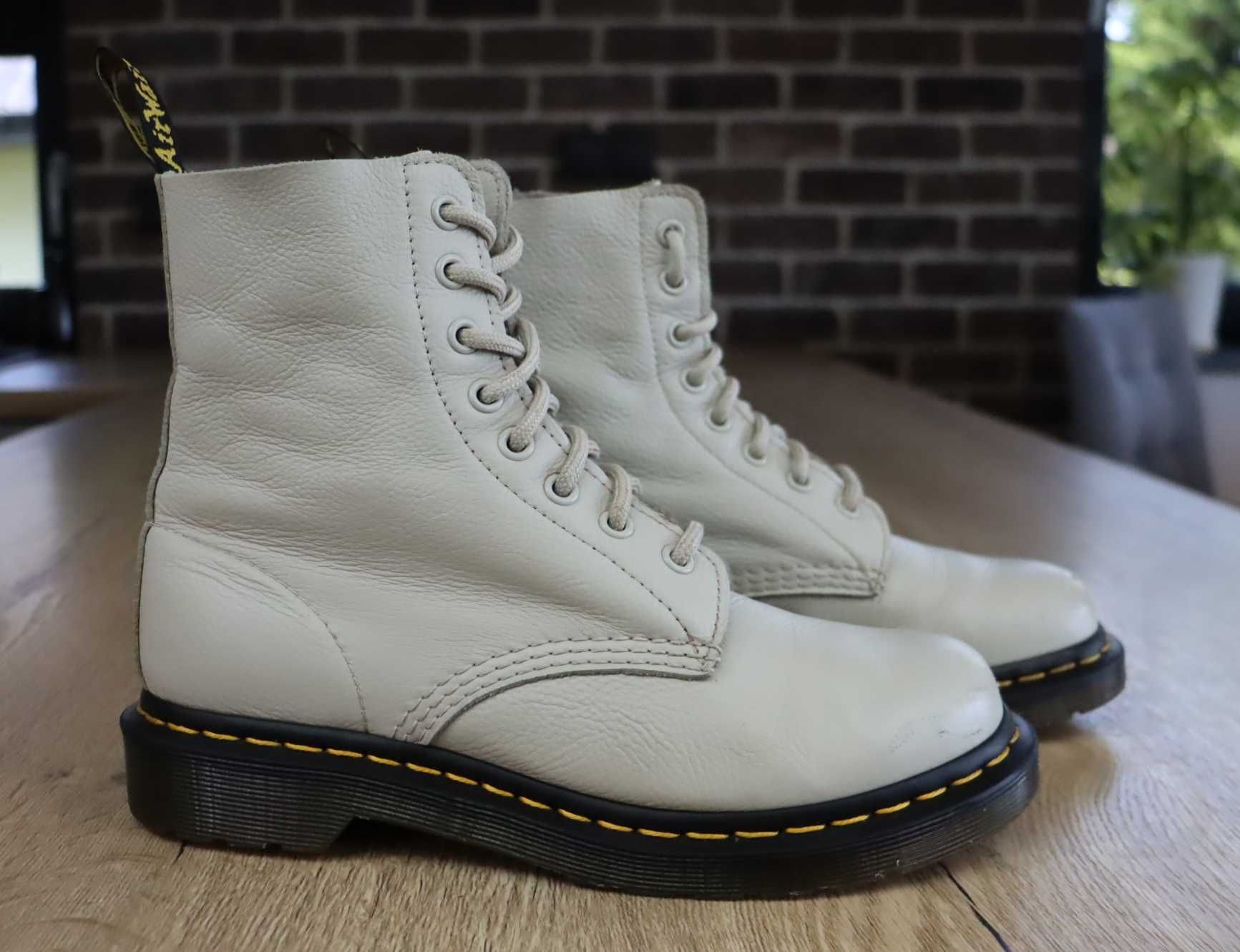 Dr. Martens 1460 Pascal skórzane damskie glany 38 ( 24,5 cm)