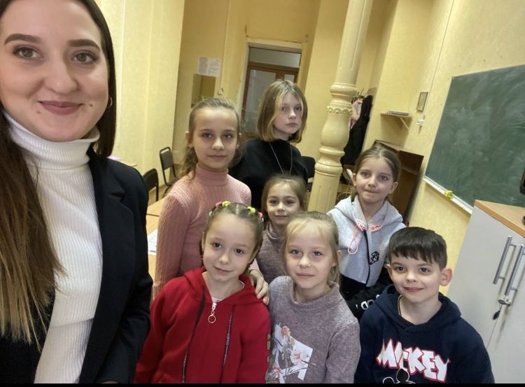 Репетитор  сольфеджіо, музичної літератури