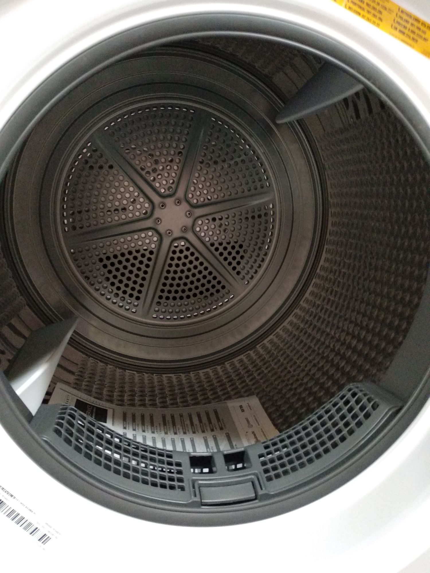 OUTLET Janki ul Wspólna 6 Suszarka WHIRLPOOL FFT M22 9X2BS PL
