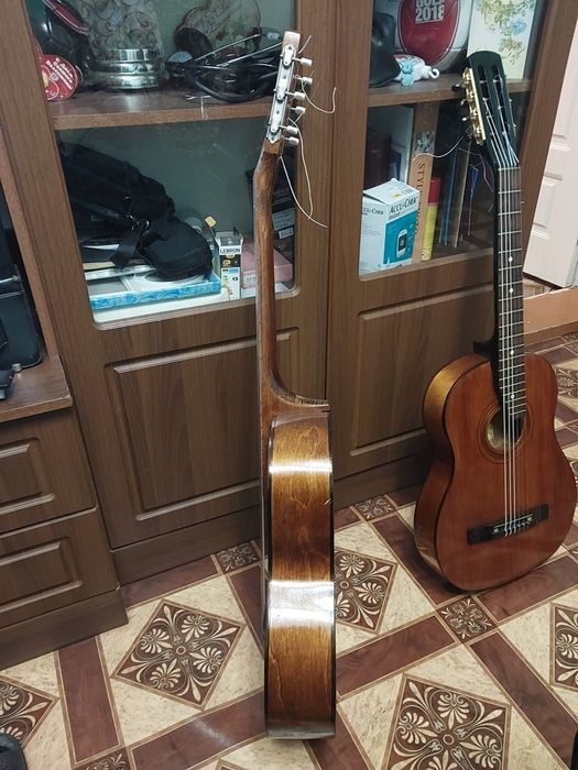 Класична гітара для початківців