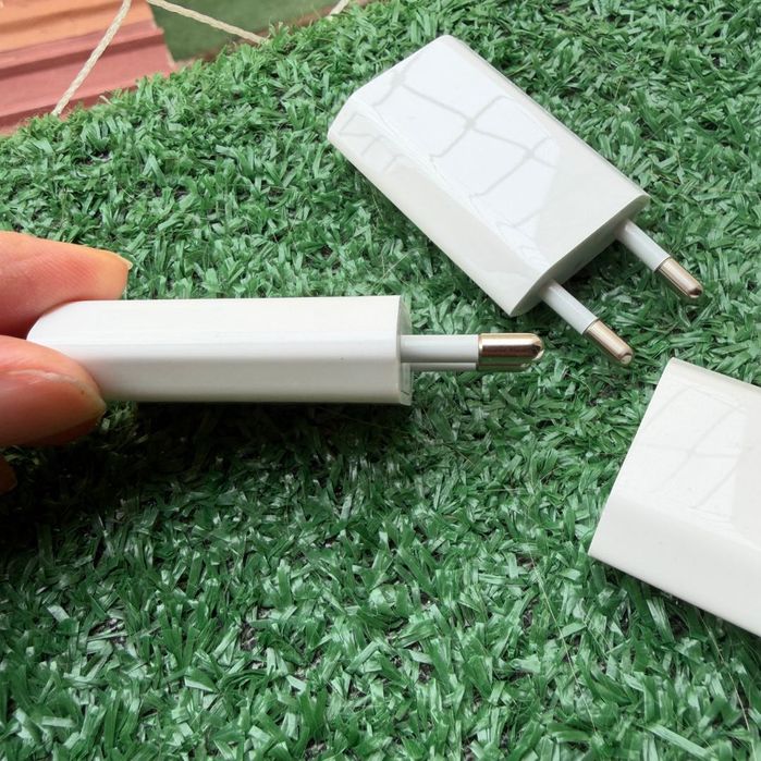 Carregador APPLE USB Branco