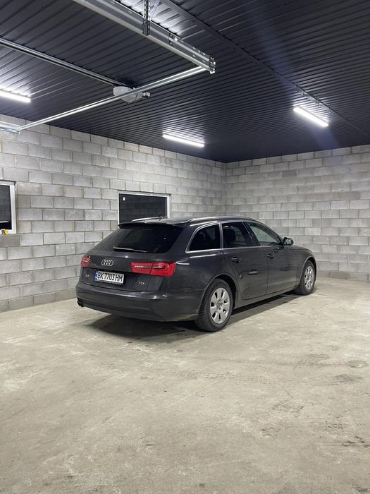 Продам Ауді А6 С7.