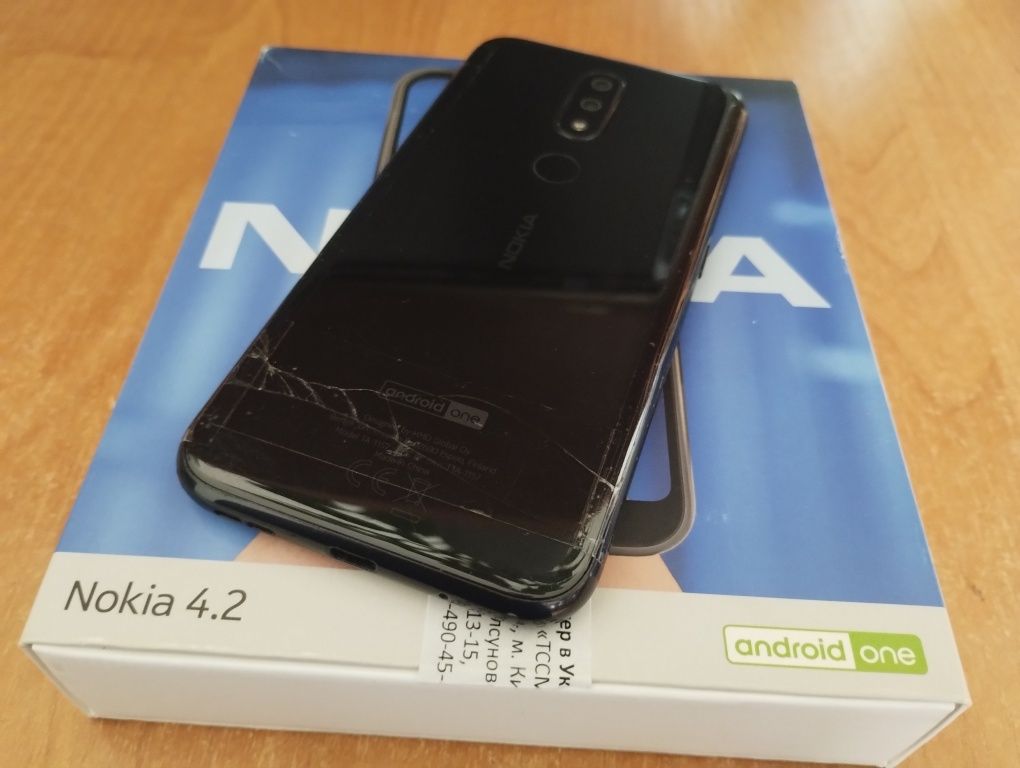 Продам Nokia 4.2