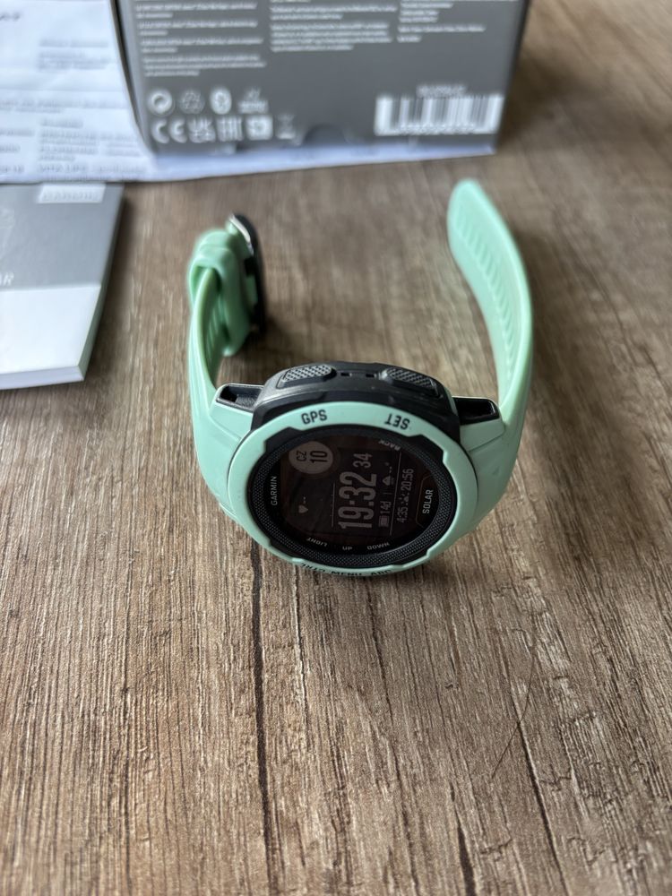 Garmin Instinct 2S Solar miętowy zielony. Super stan. Cały zestaw.