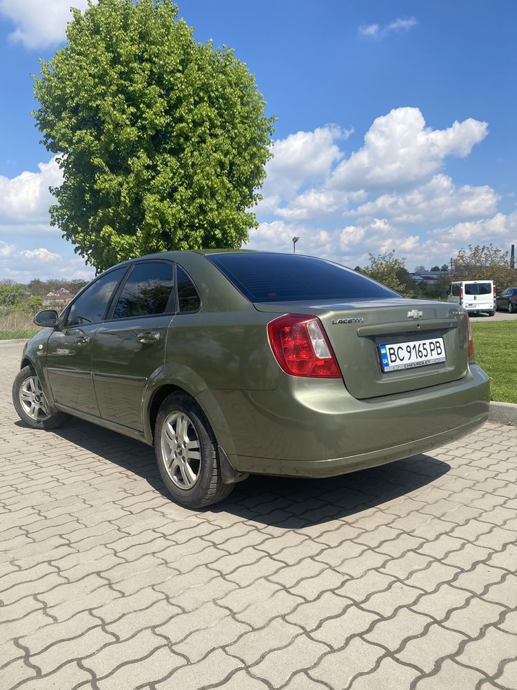 Chevrolet lacetti 2006 на автоматі